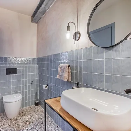 Boutique Townhouse With Garden * 斯利马